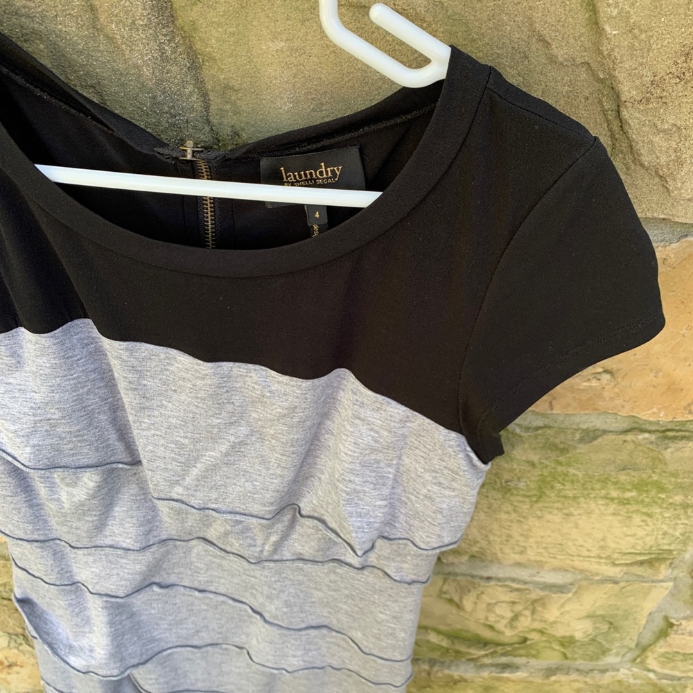 Jersey knit tiered Laundry dress